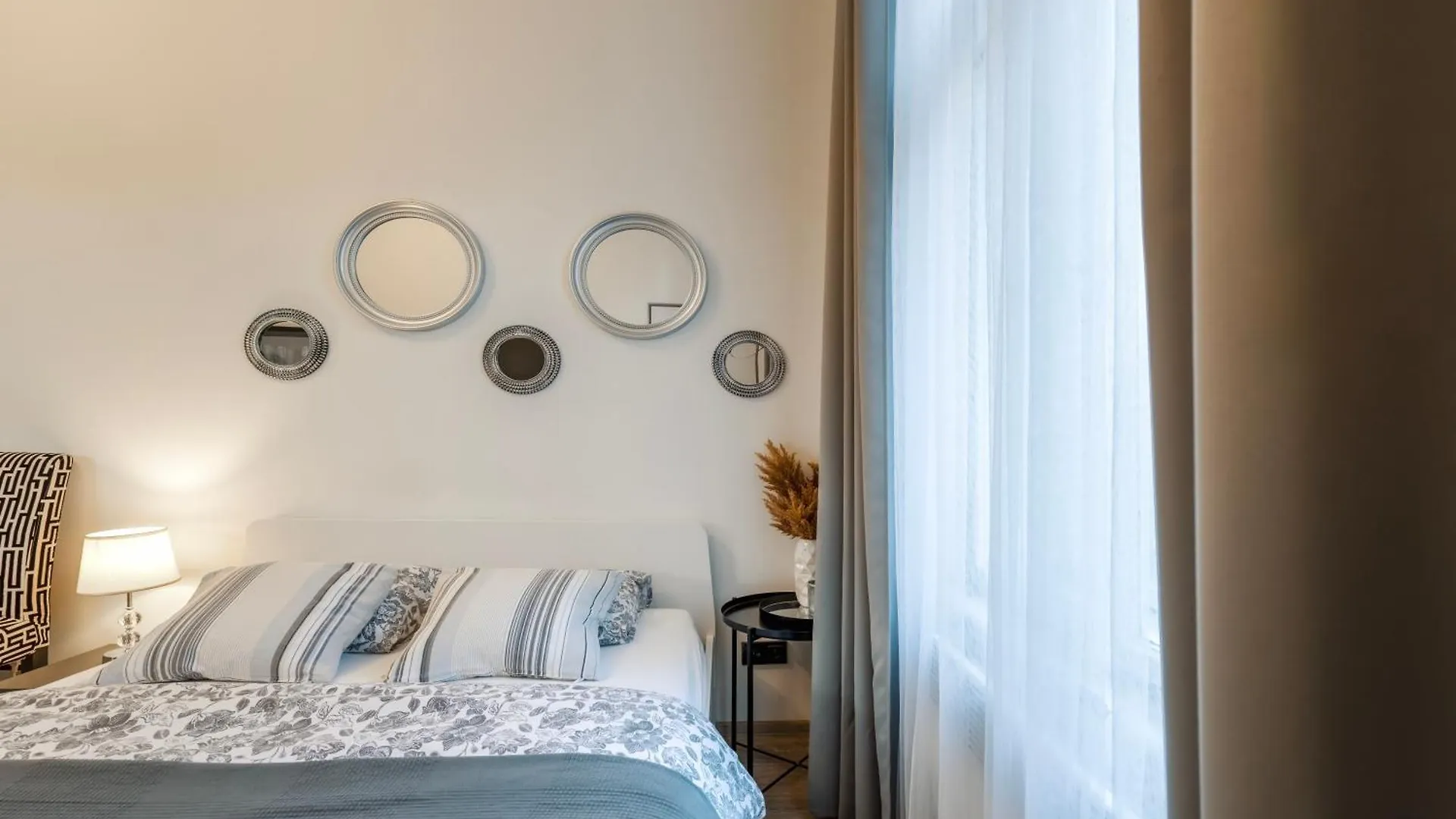 Awesome Stay Studios Prague Apartment