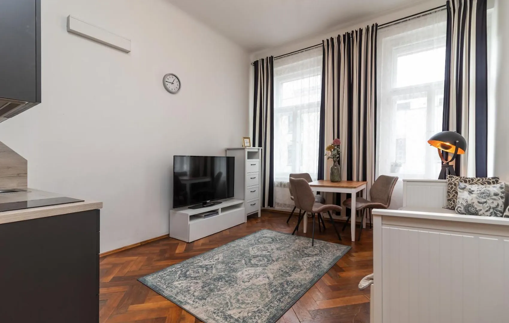 Awesome Stay Studios Prague Apartment