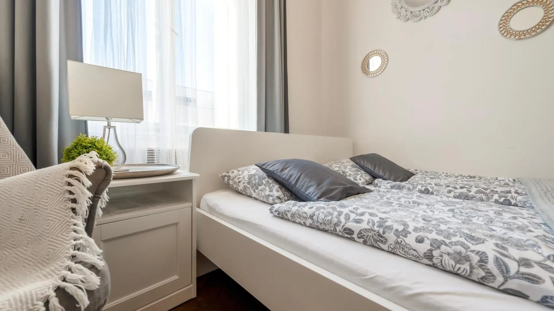 Apartment Awesome Stay Studios Prague Czech Republic